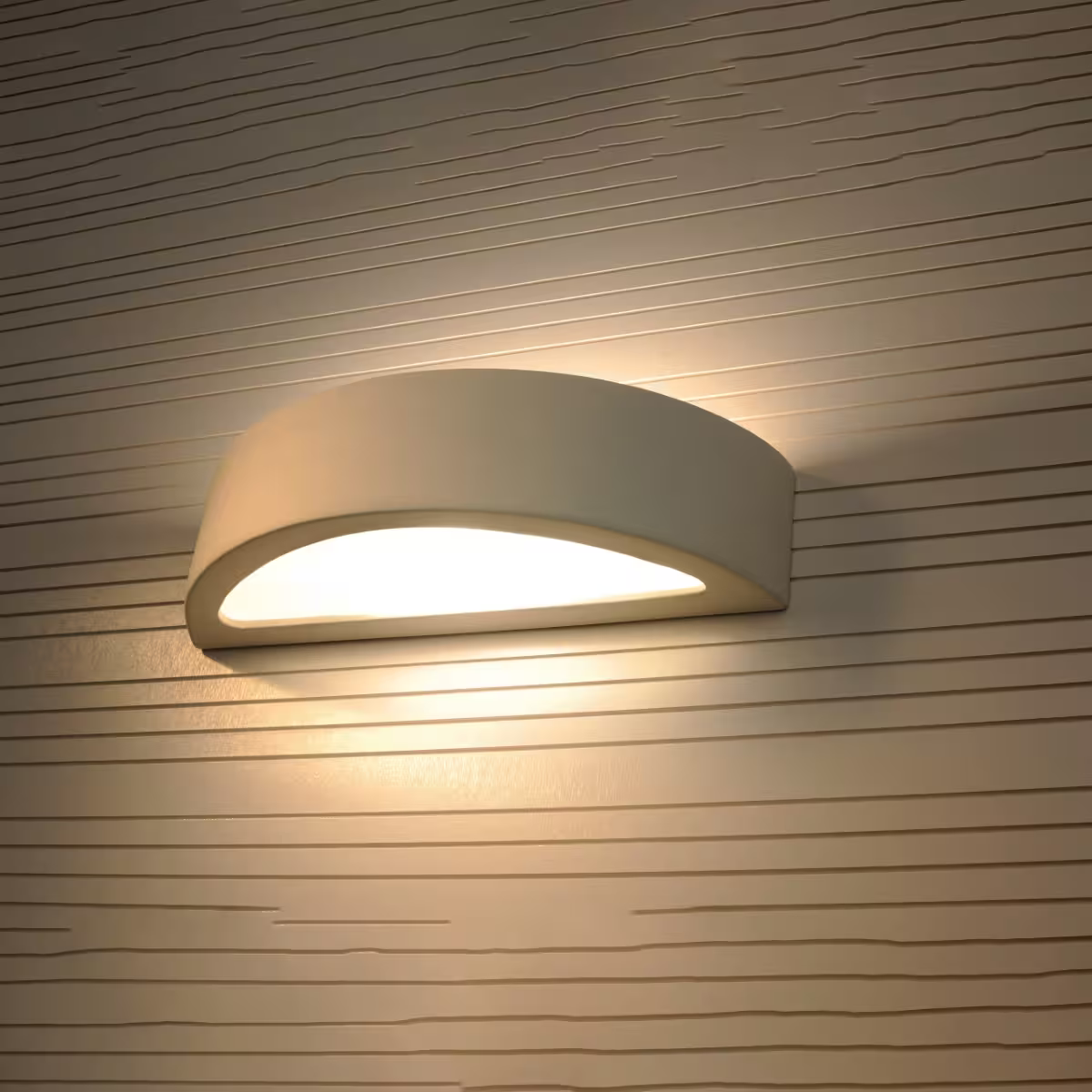 Atena Ceramic Wall Light in White
