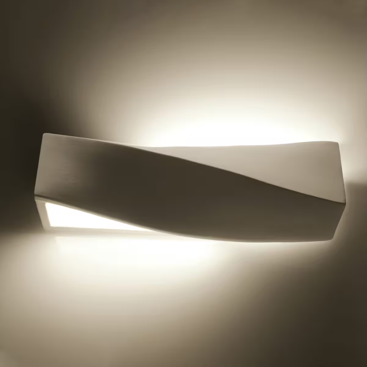 Sigma Ceramic Wall Light in White