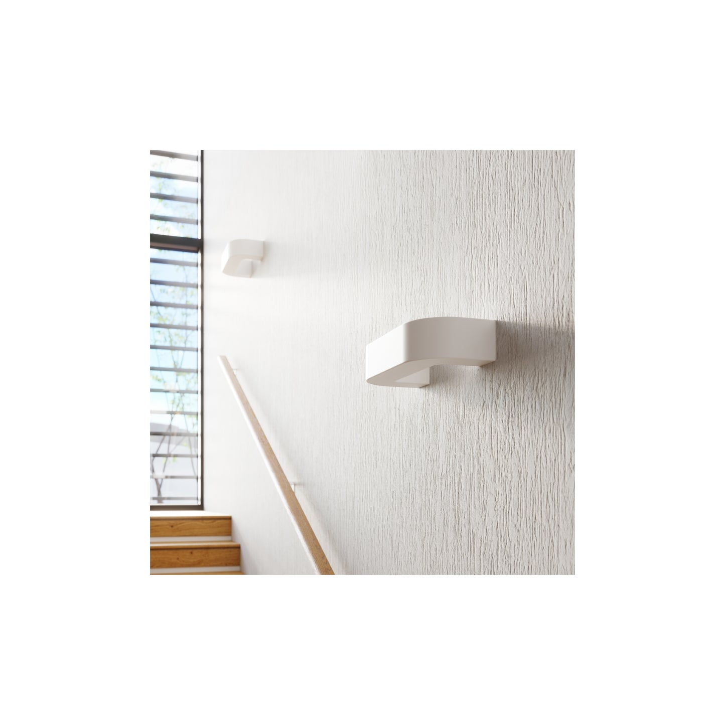Magnet Ceramic Wall Light in White