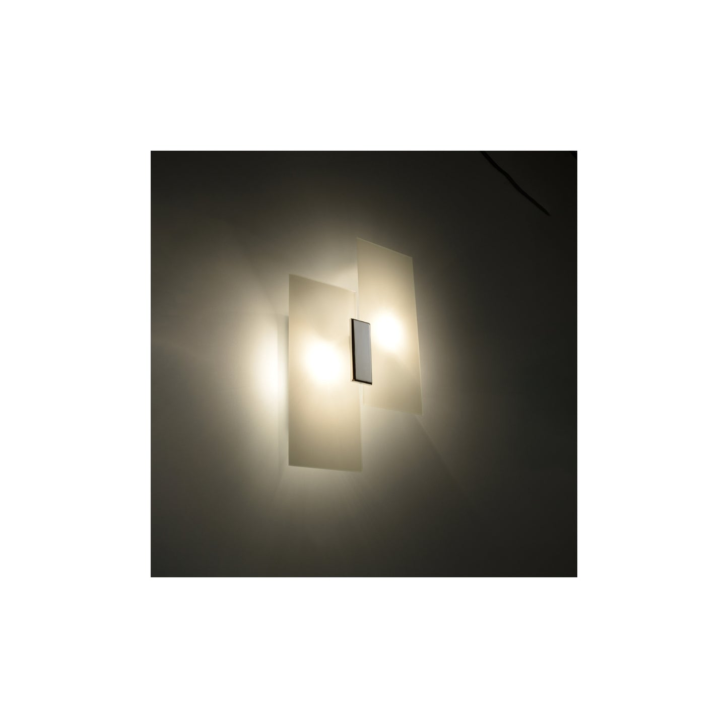 Fabiano Wall Light in Chrome