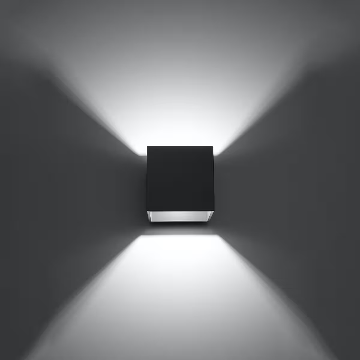 Quad 1 Wall Light
