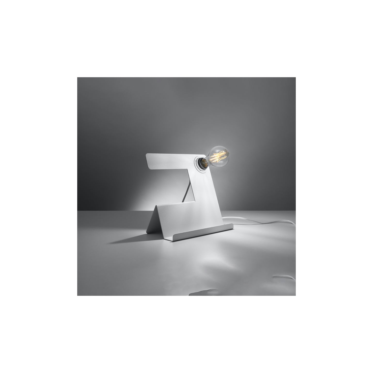 Incline Table Lamp