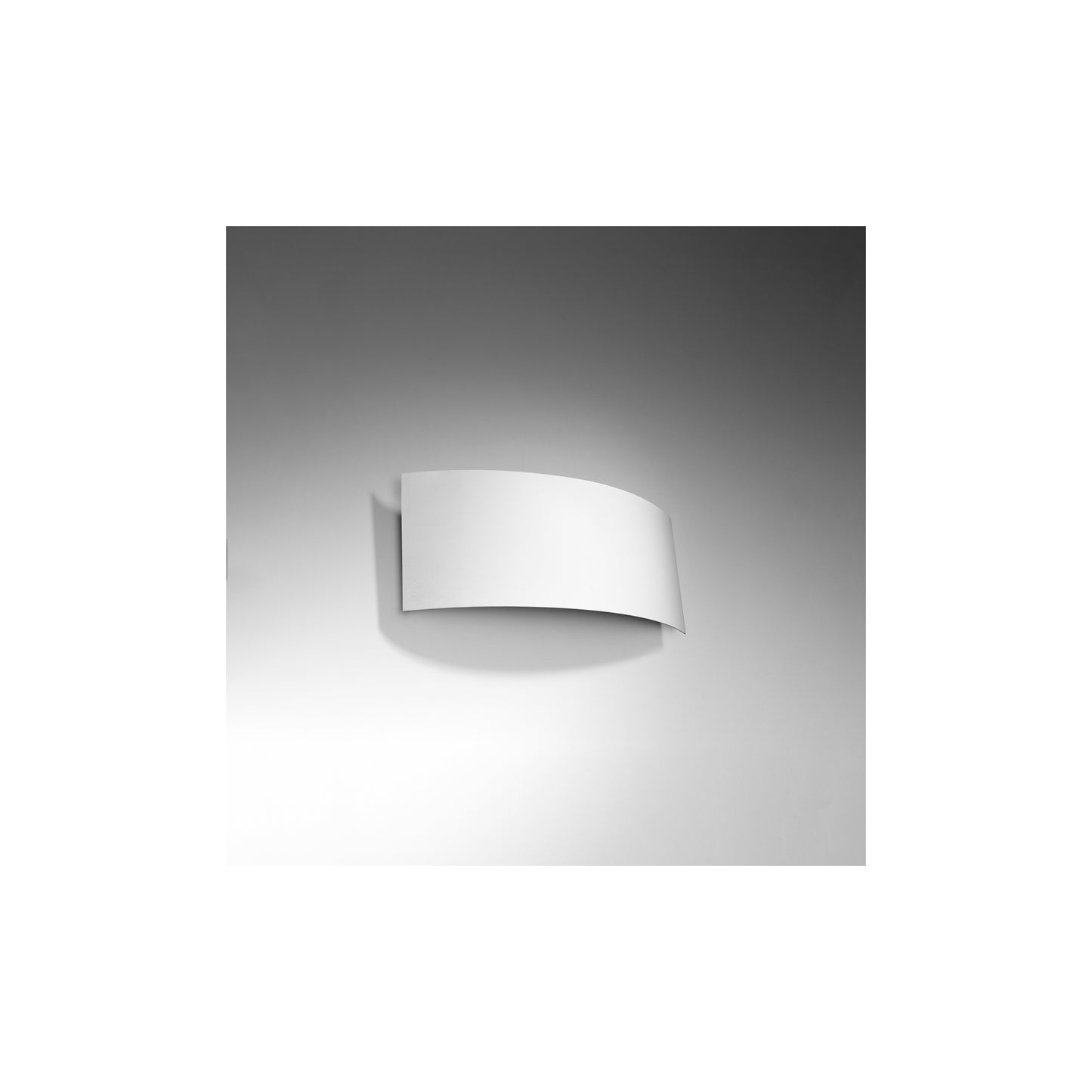 Magnus Wall Light