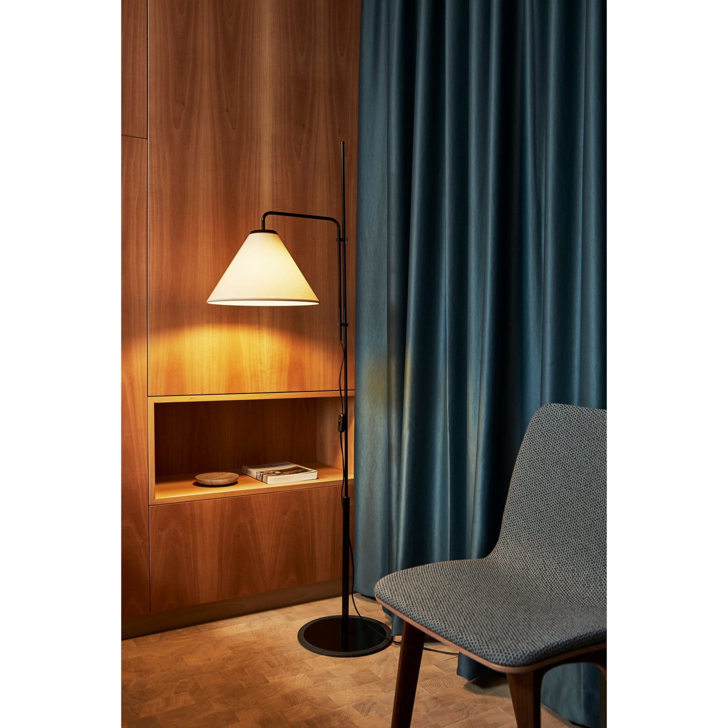 Funiculà Fabric Adjustable Floor Lamp