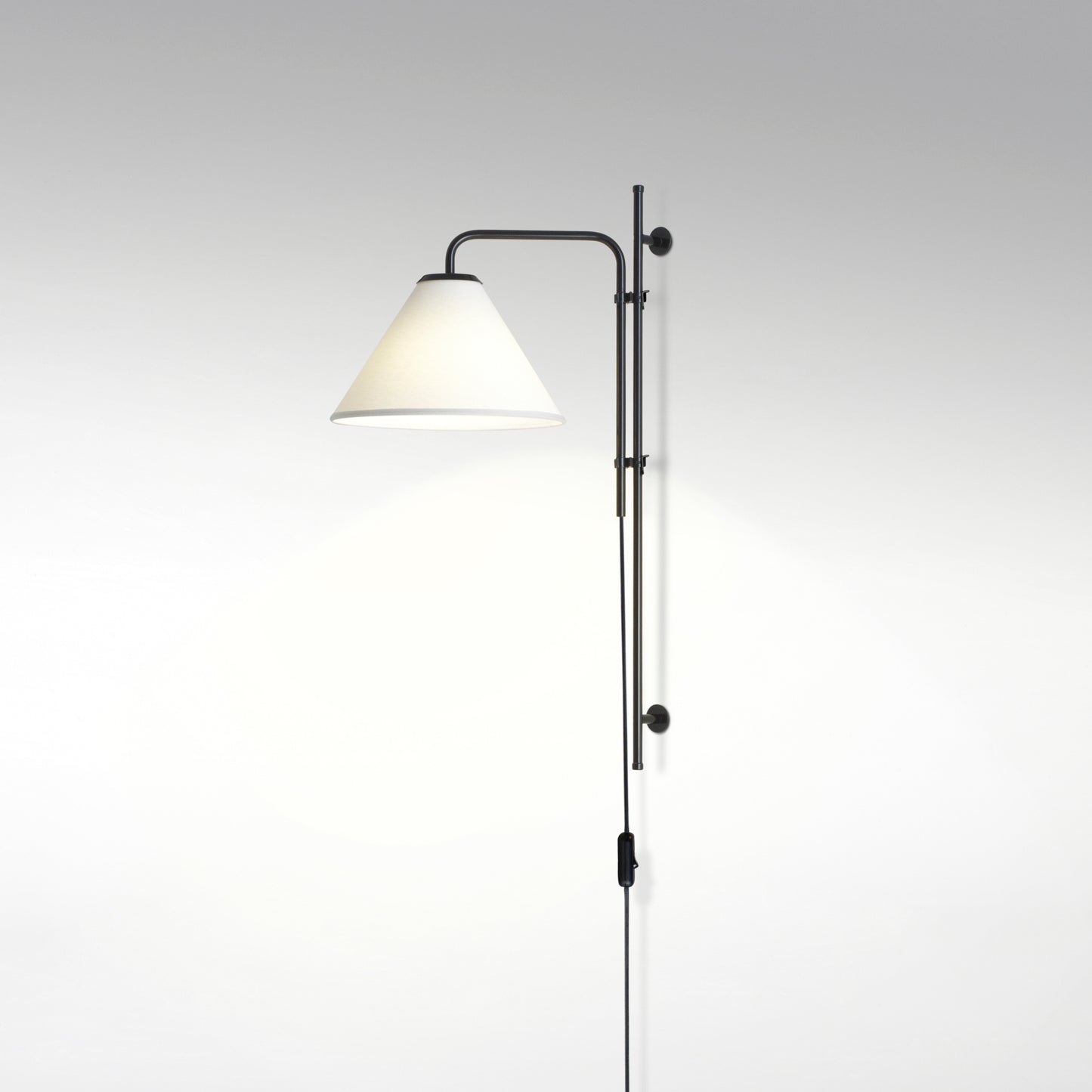 Funiculà A Fabric Adjustable Wall Light