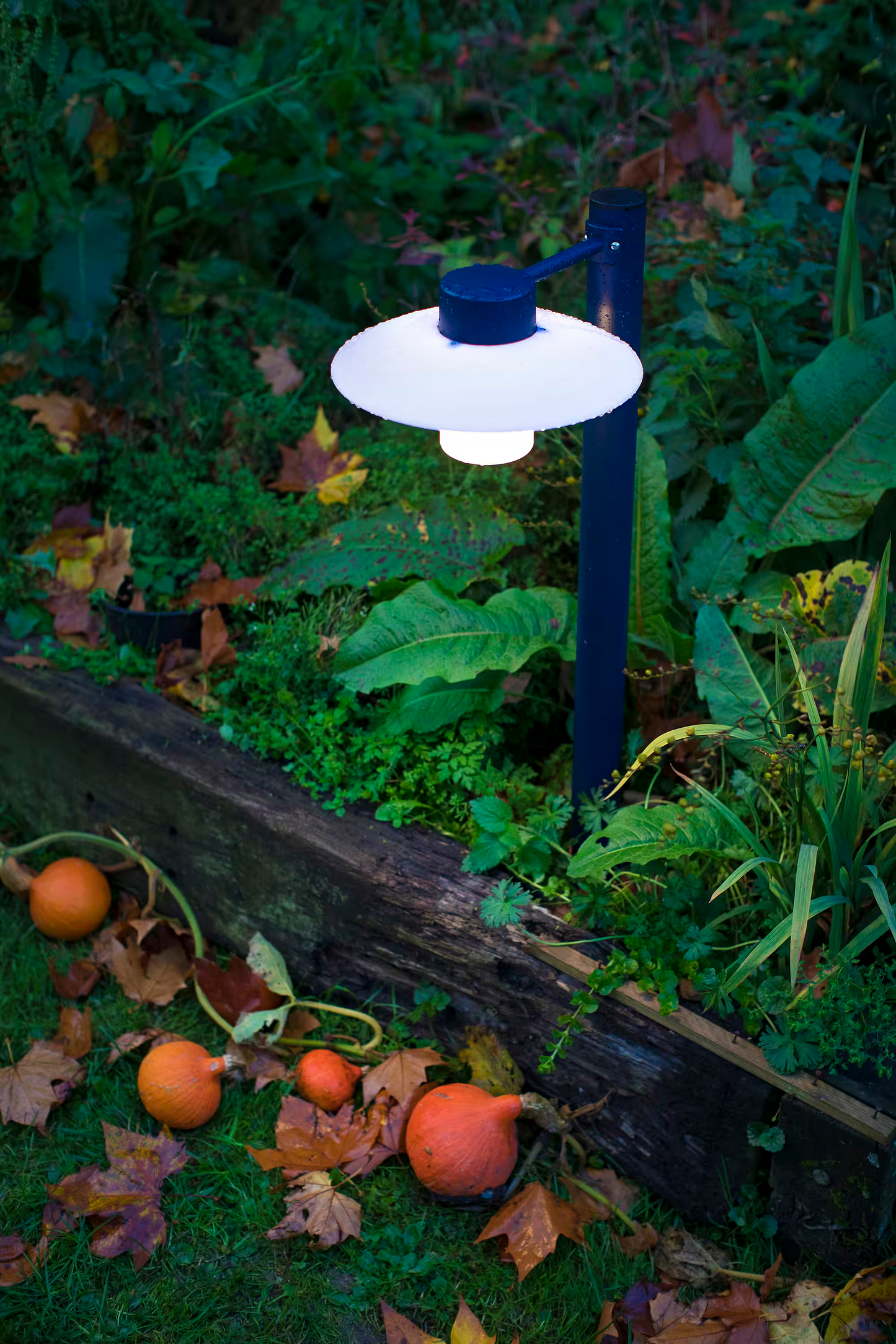 Aubanne Large Frosted Glass Bollard with Opal Polycarbonate Reflector