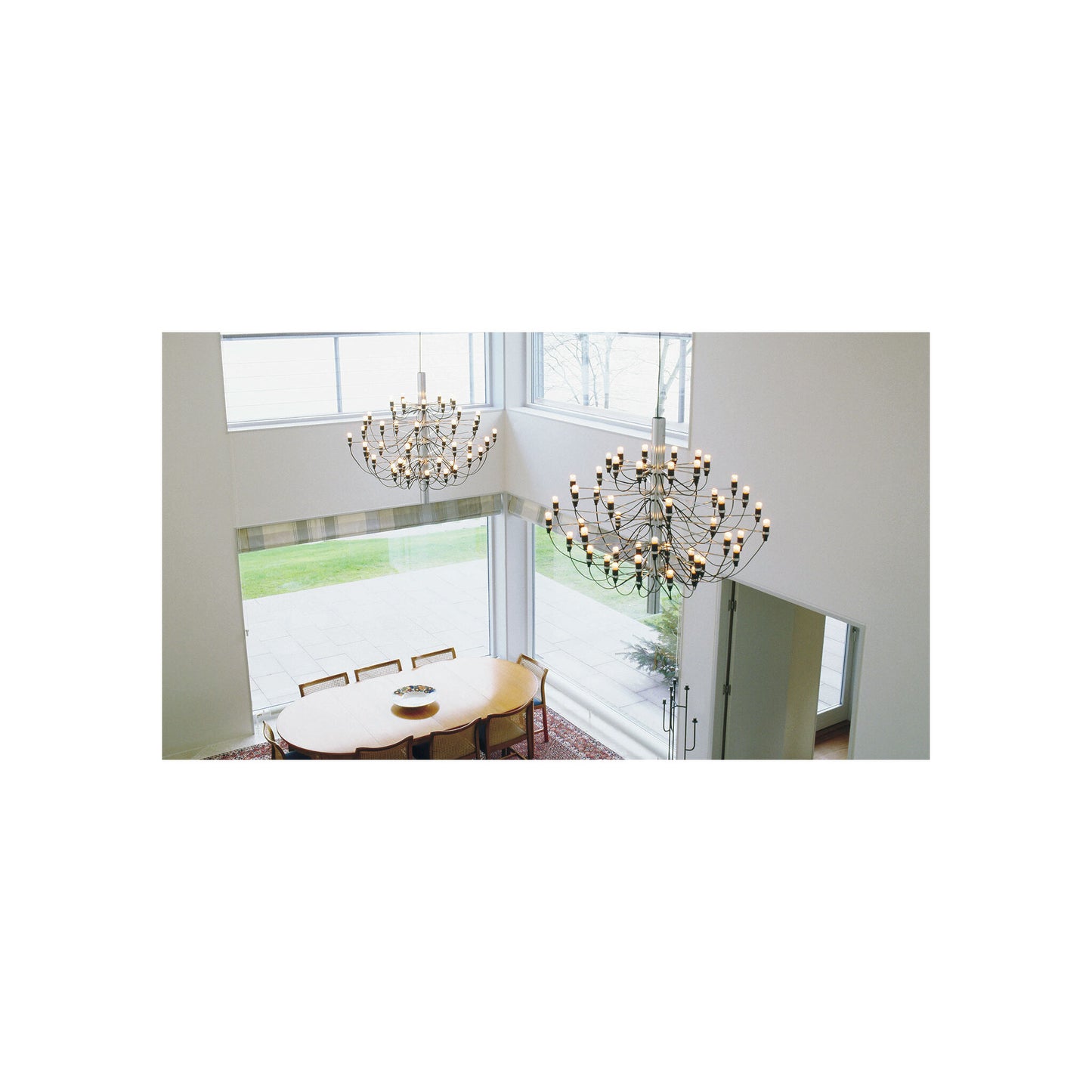 2097/50 Bulb Chandelier