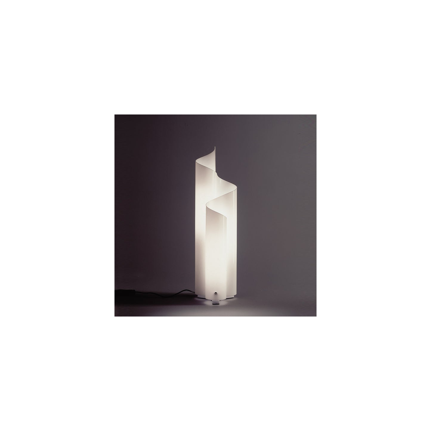 Mezzachimera Table Lamp White