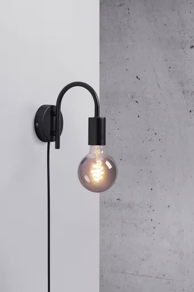 Paco Wall Light Black