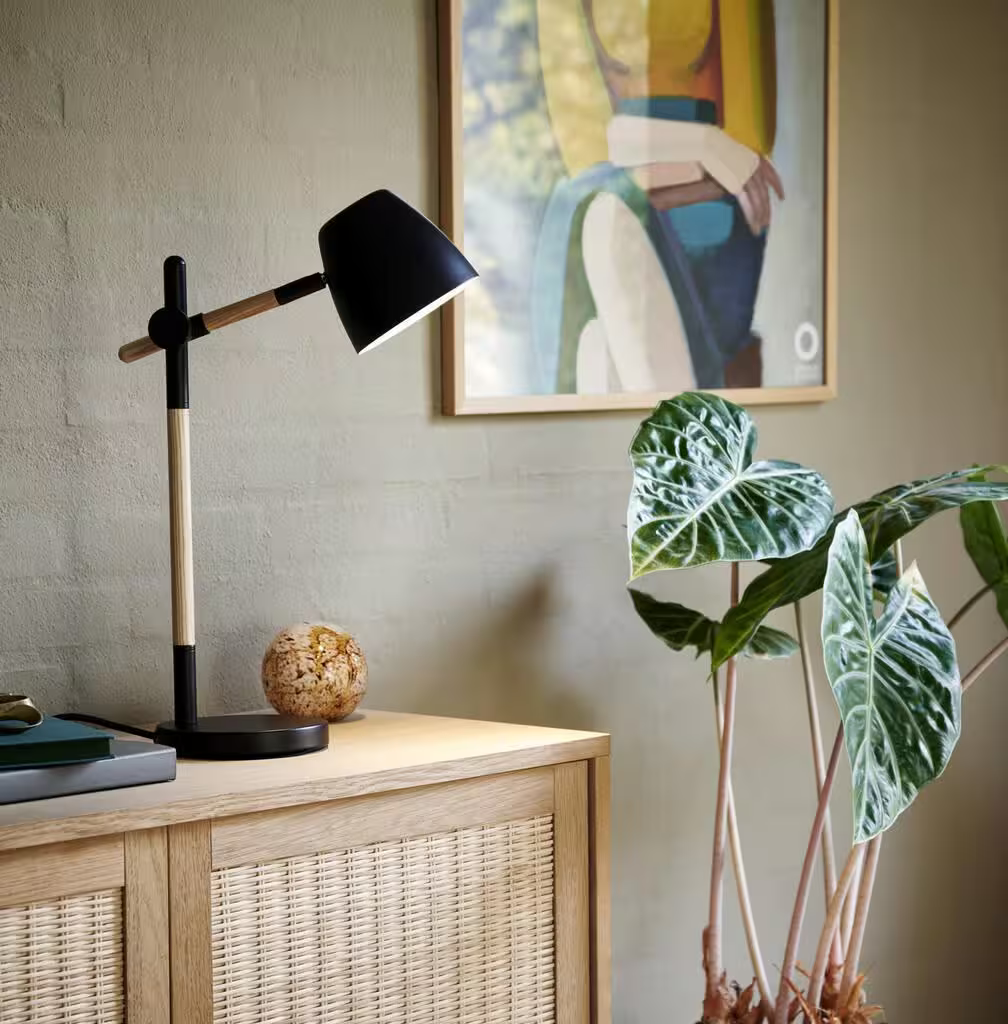 Theo Table Lamp Black & Wood