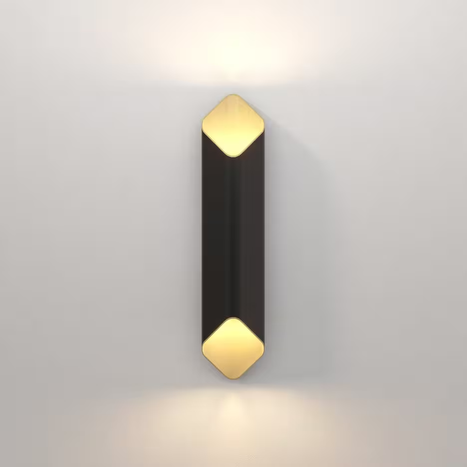 Ako Phase Wall Light