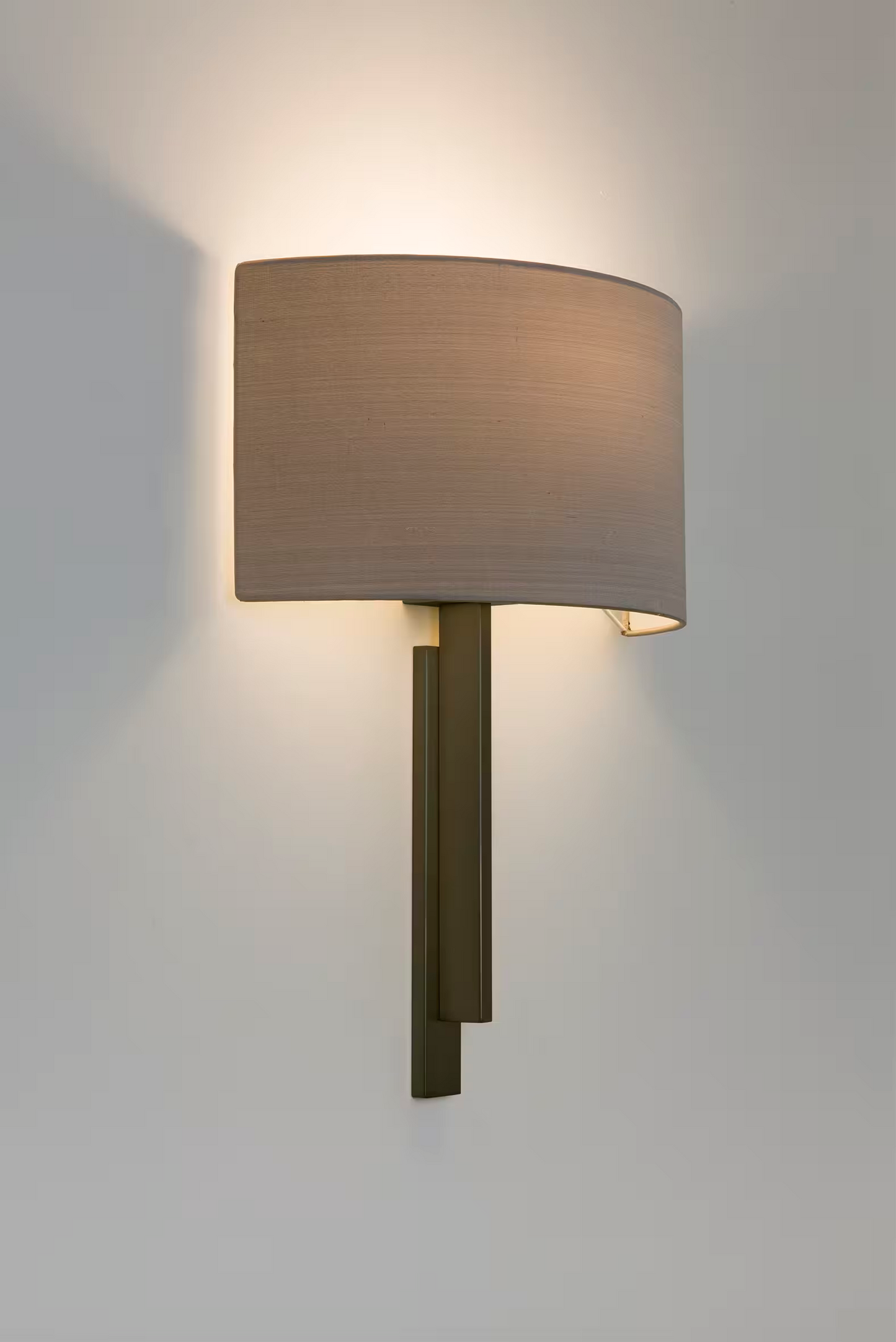 Tate Wall Light