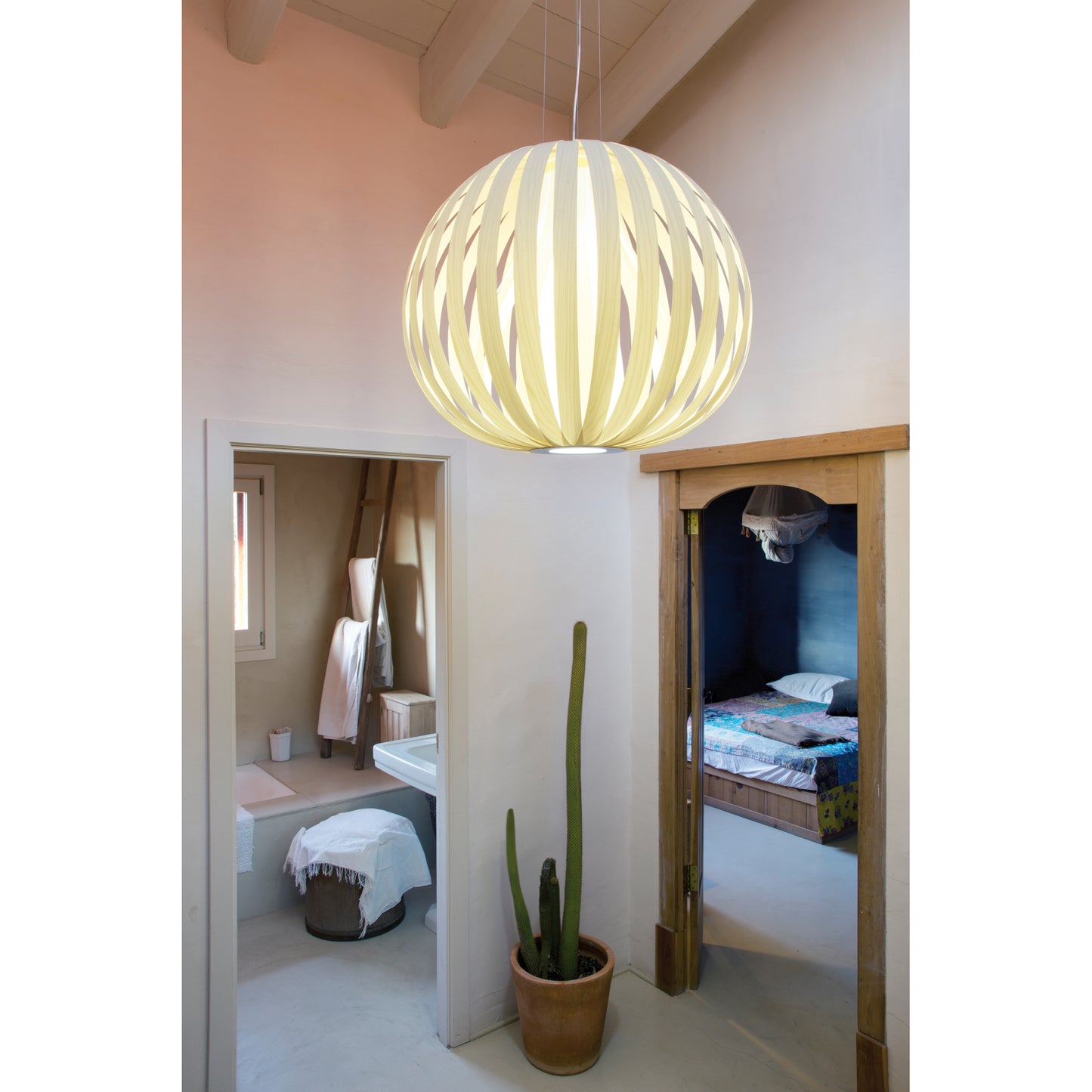 Poppy Medium Suspension Pendant