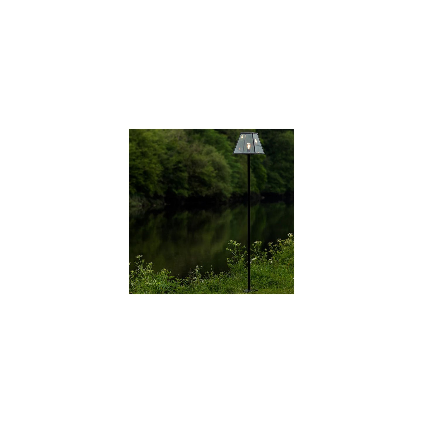 Contemporary lamp post in galvanised steel 2.7m