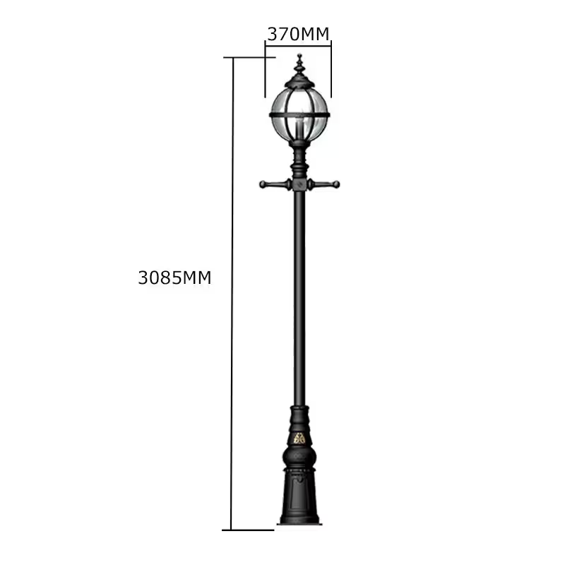 Victorian style globe lamp post in cast iron 3m