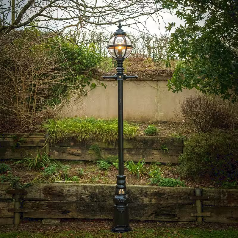 Victorian style globe lamp post in cast iron 3m