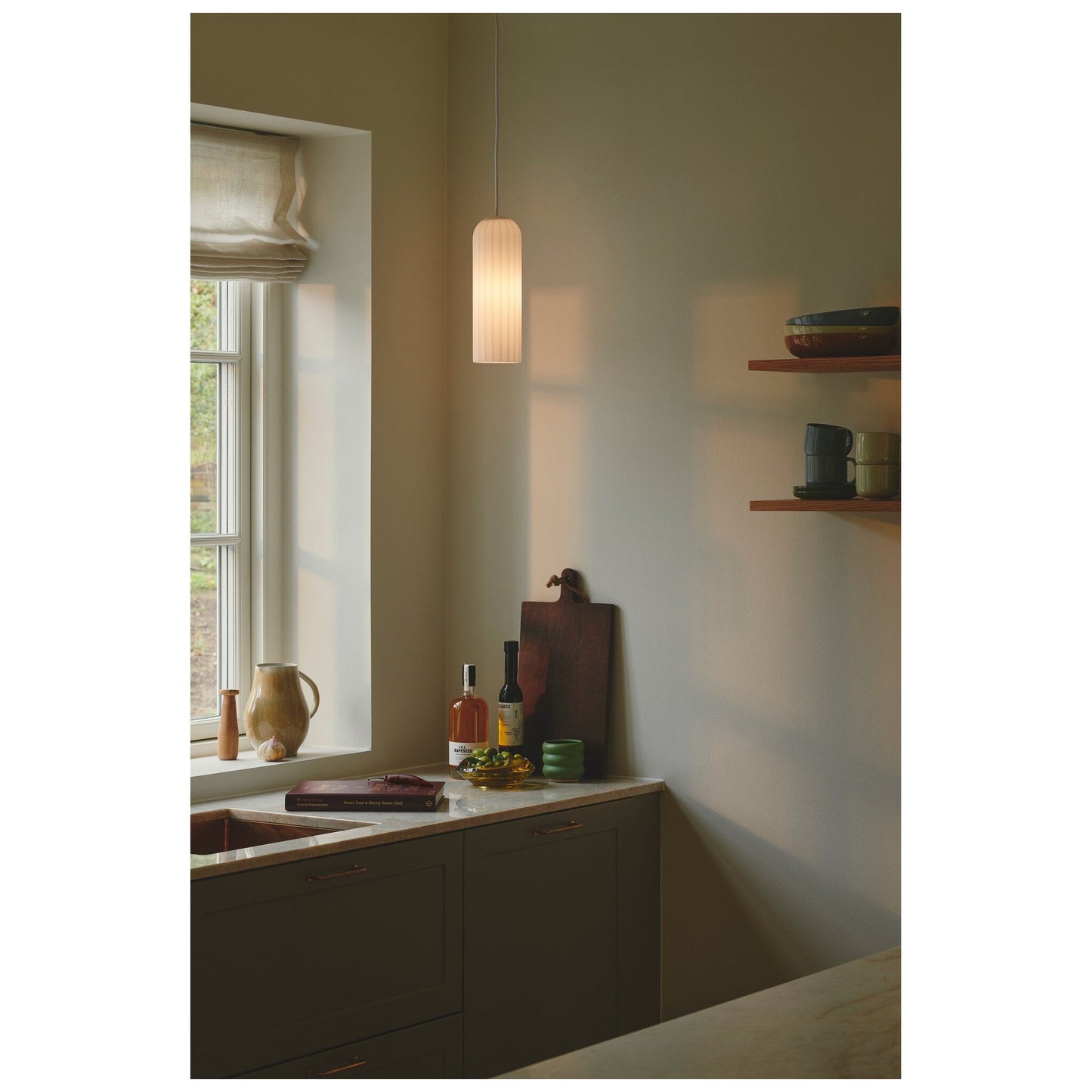 Miella Pendant