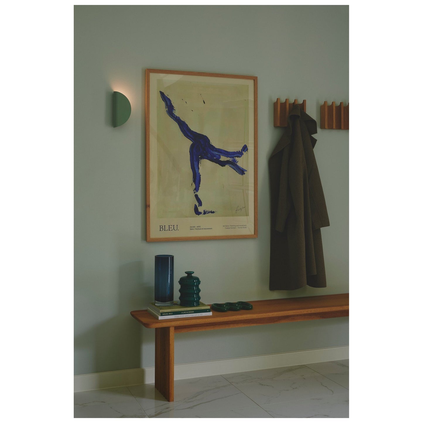 Model 2110 Wall light