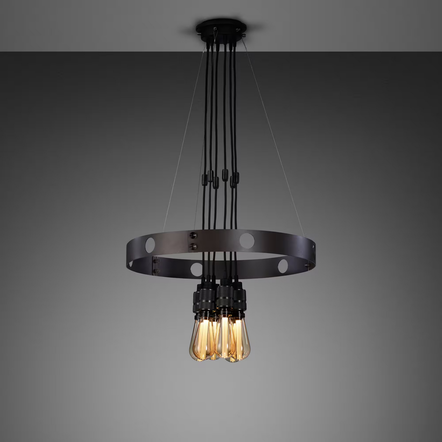 Hero 3m Pendant Chandelier
