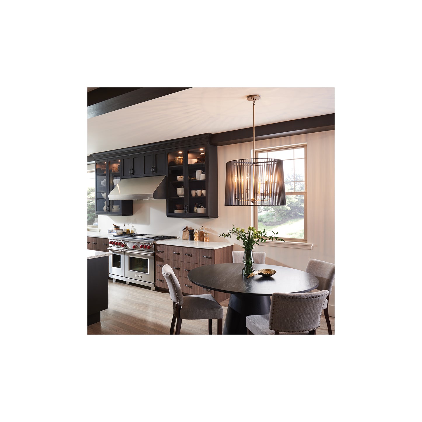 Linara 6-Light Pendant Chandelier in Black & Natural Brass