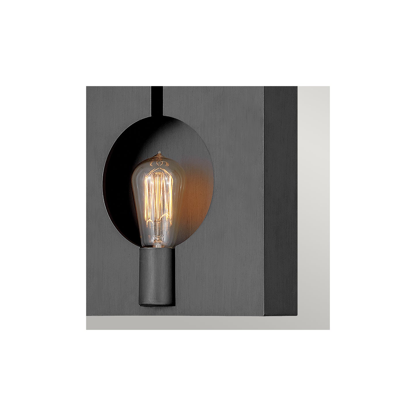 Ludlow 1-Light Wall Light
