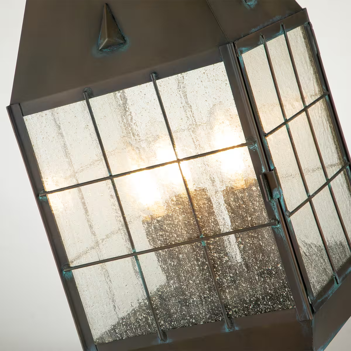 Nantucket 3-Light Large Pedestal Lantern