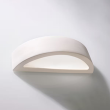 Atena Ceramic Wall Light in White