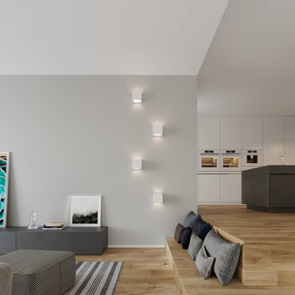 Leo Ceramic Wall Light