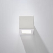 Leo Ceramic Wall Light in White