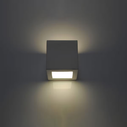 Leo Ceramic Wall Light