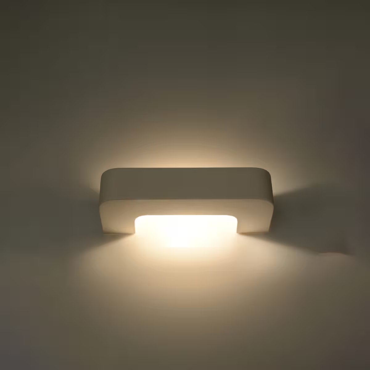 Magnet Ceramic Wall Light
