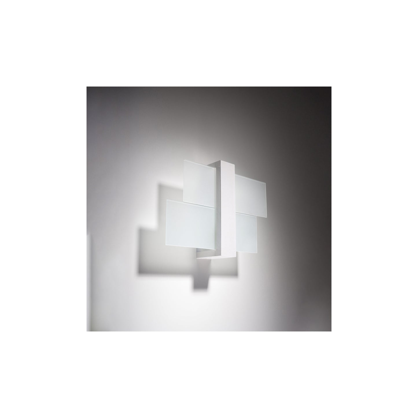 Feniks 1 Wall Light