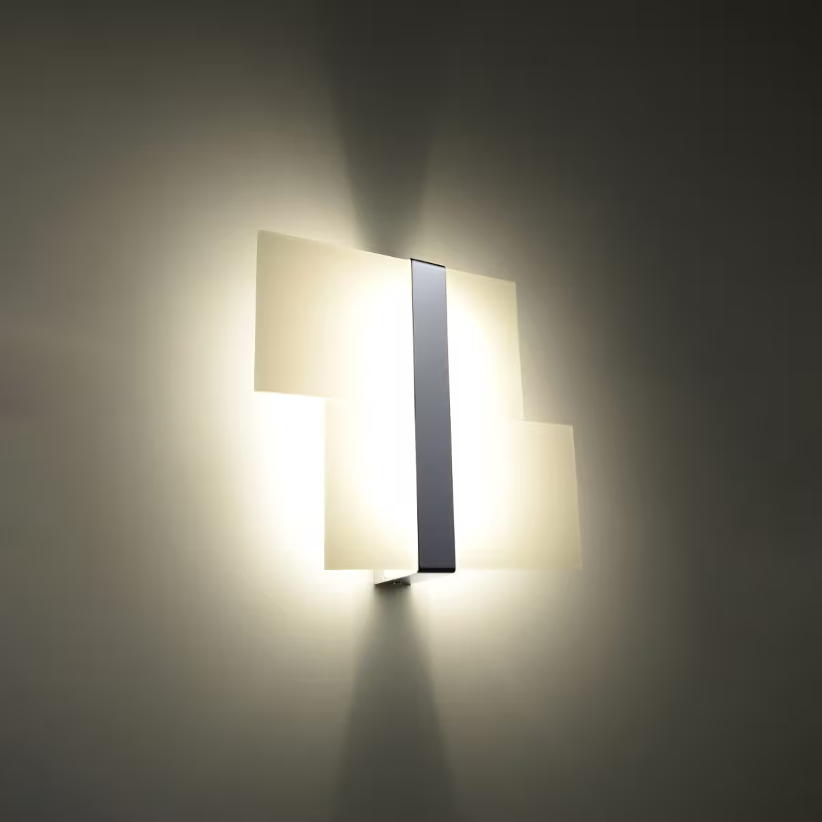 Massimo Wall Light