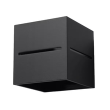 Lobo Wall Light