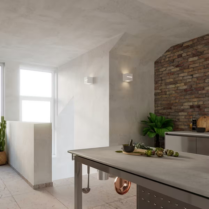 Leo Line Wall Light in White