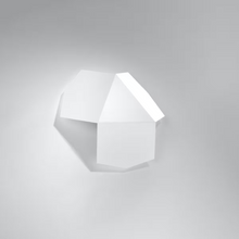 Tre Wall Light