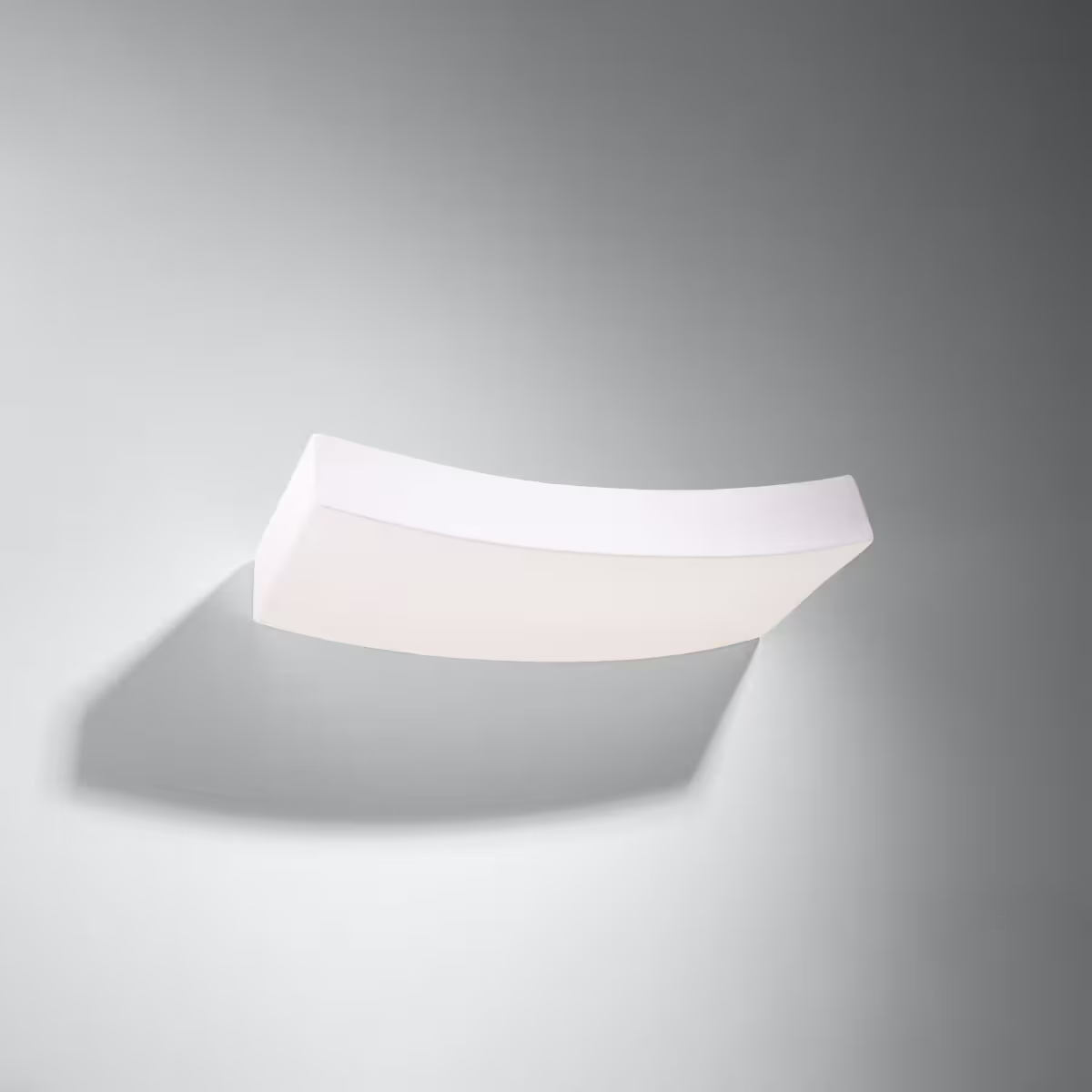 Hattor Wall Light