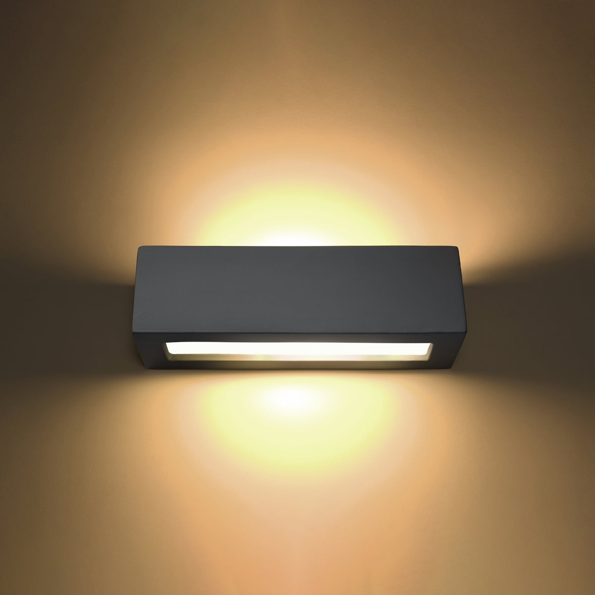 Sollux Vega Wall Light