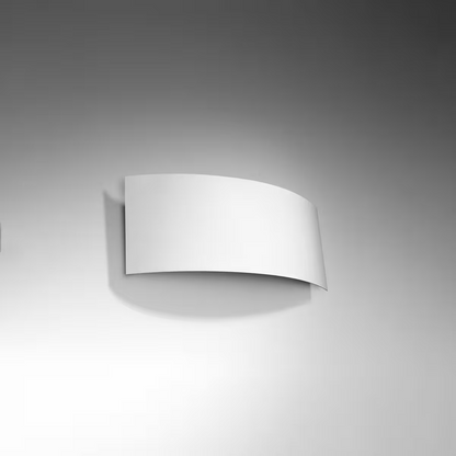 Magnus Wall Light