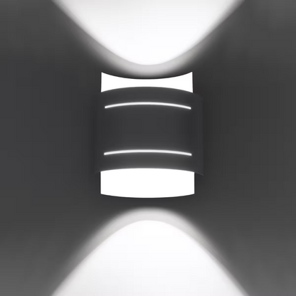 Hestia Wall Light