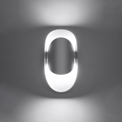 Sollux Tear Wall Light
