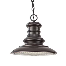 Redding Station Medium Chain Lantern