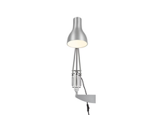 Type 75 Lamp with Wall Bracket