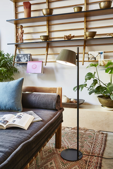 Tam Tam Floor Lamp in Black