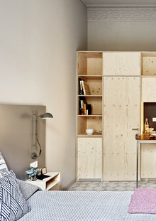 Funiculi A Wall Light