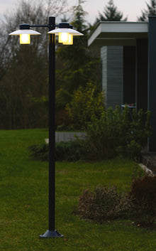 Aubanne Model 6 Clear Glass Lamp Post