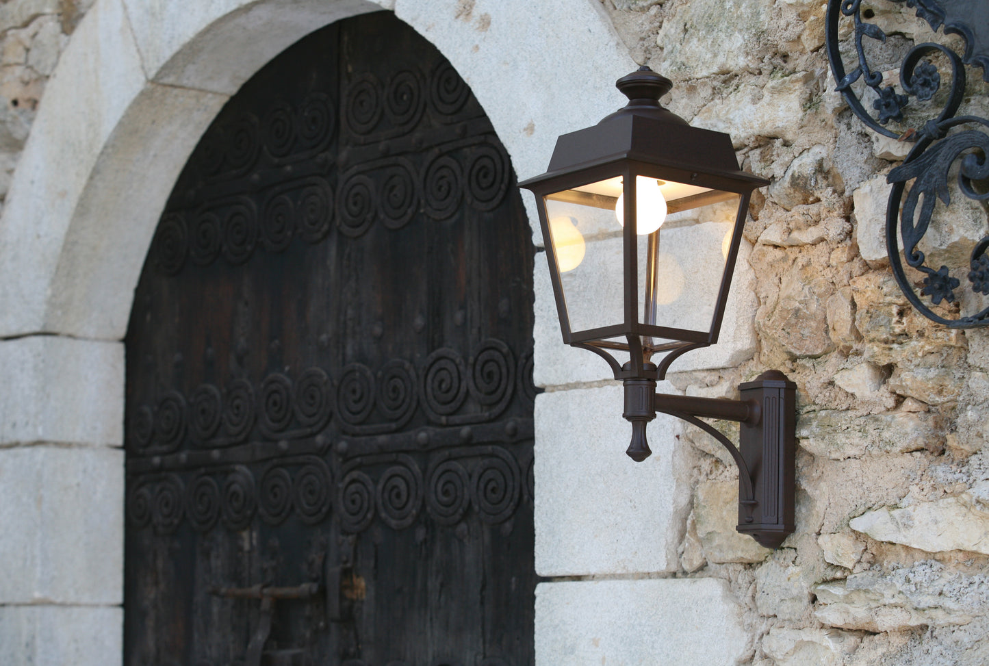 Roger Pradier Place des Vosges 1 Evolution Outdoor Wall Light