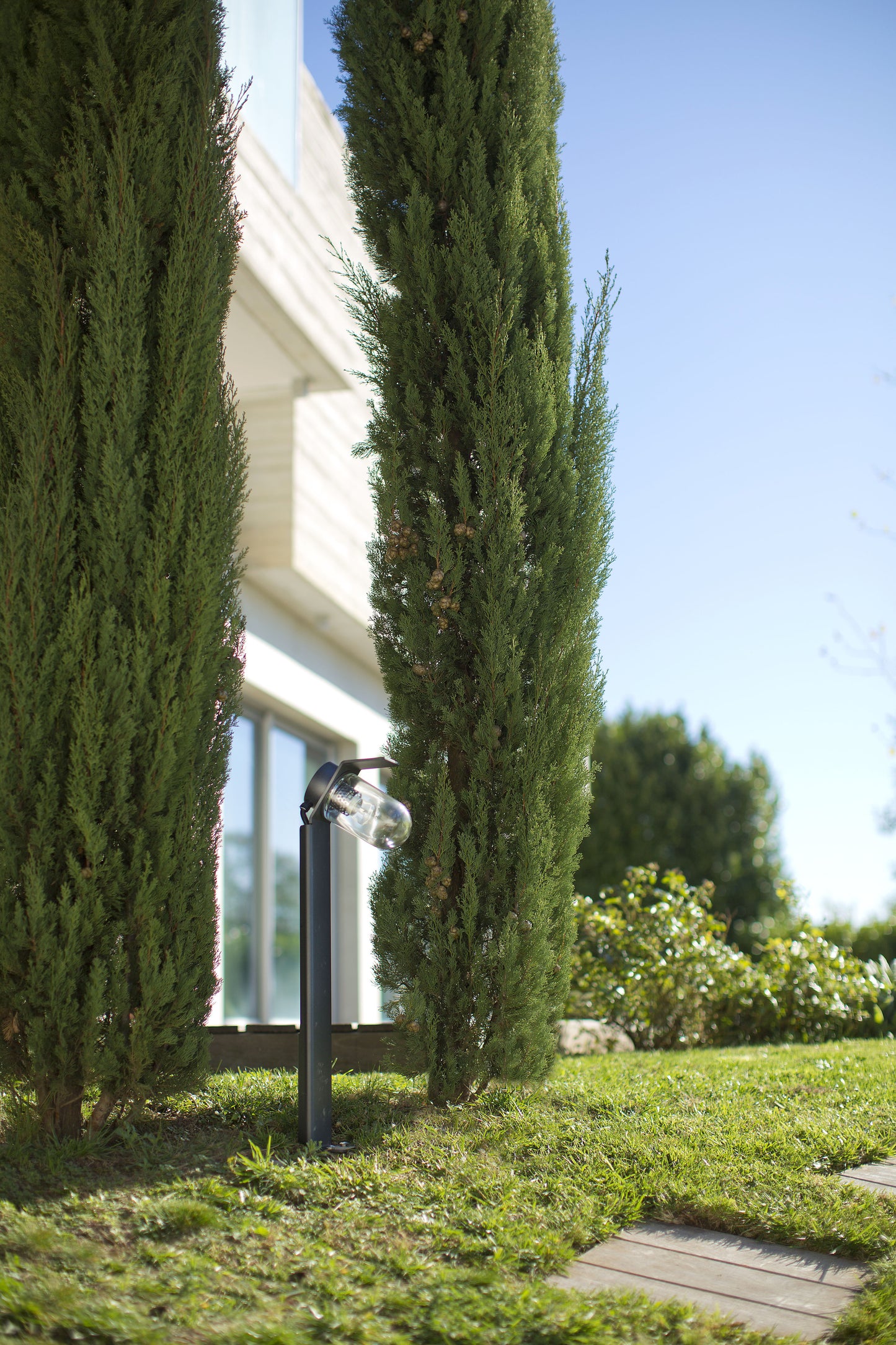 Roger Pradier Sherlock Outdoor Post Light