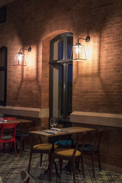 Lampiok Model 5 Wall Bracket Clear Glass Lantern