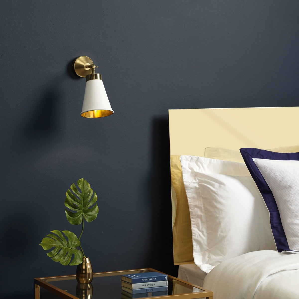 David Hunt Lighting Hyde Wall Light